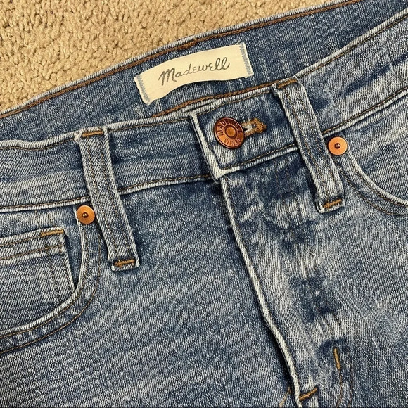 Madewell 9" High-Rise Skinny Jeans: Destructed-Hem Edition J0513 - Picture 6 of 16